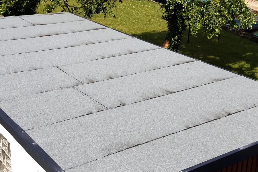 Signs Your Flat Roofing System Needs Professional Repairs in Scarborough, ON Signs Your Flat Roofing System Needs Professional Repairs in Scarborough, ON